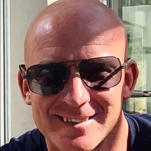 Meet your Posher, Neil